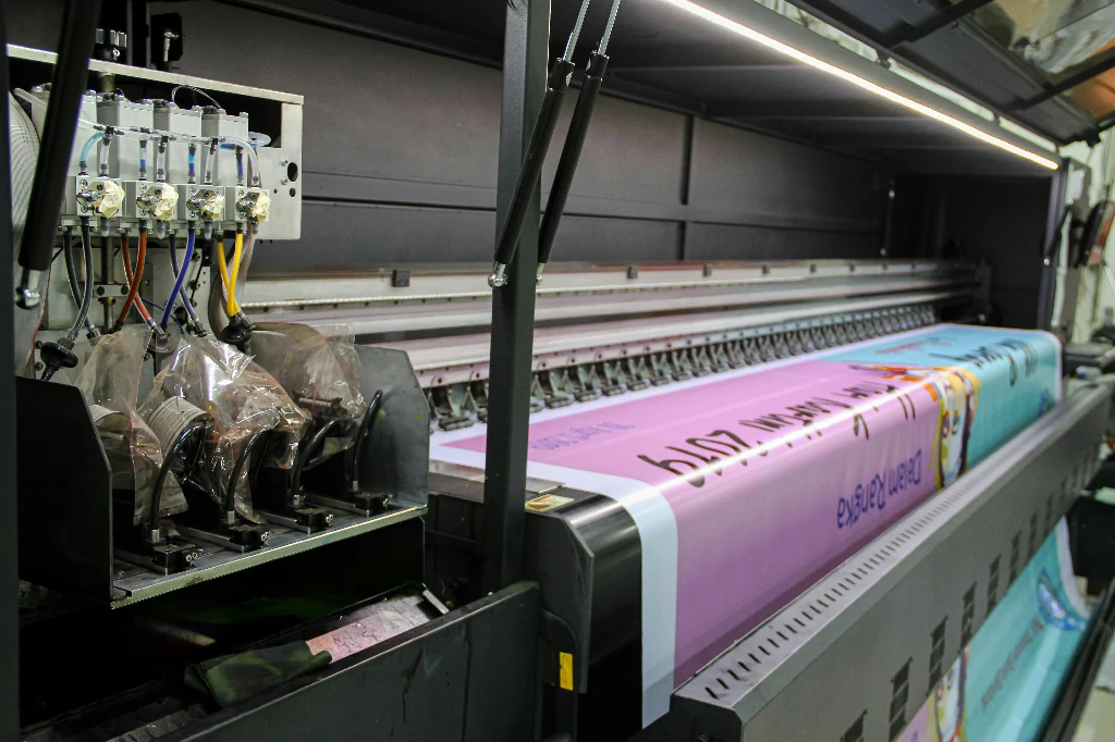 Mesin cetak profesional PrintZone